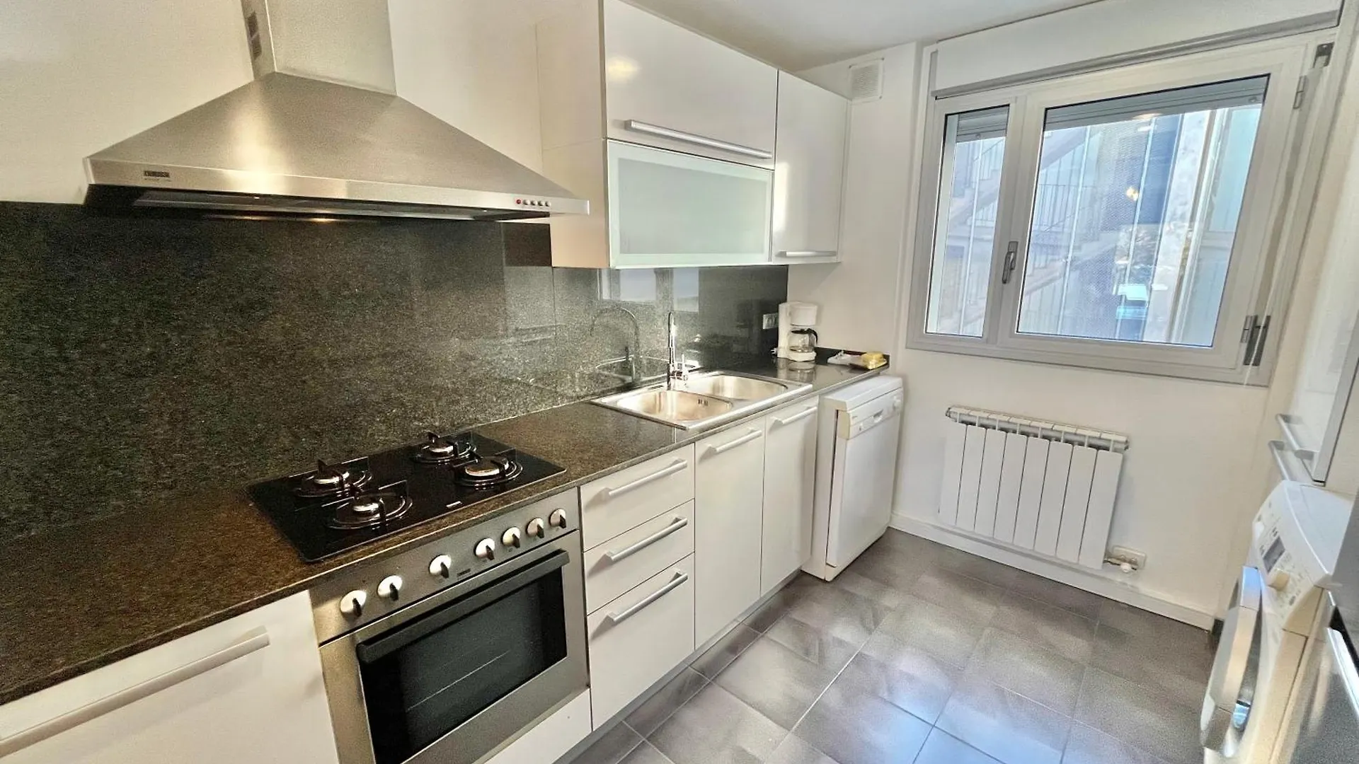 Apartment Toplar A Roses Spain